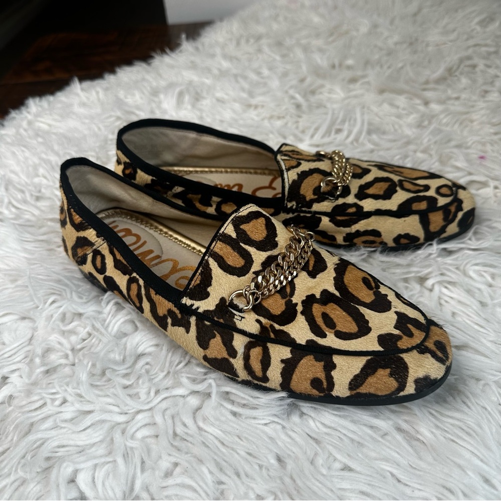 Sam Edelman Leopard Chain Loafers Sz 6.5